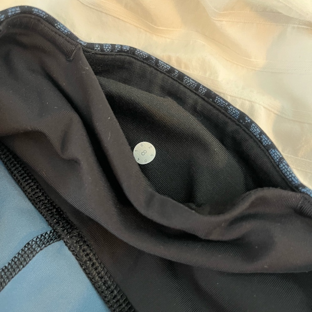 Lululemon Crops 17” - Picture 3 of 4